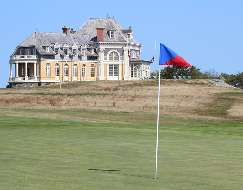 Newport Country Club golf course